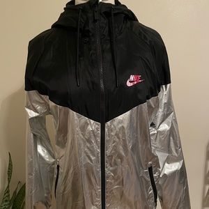Nike windbreaker